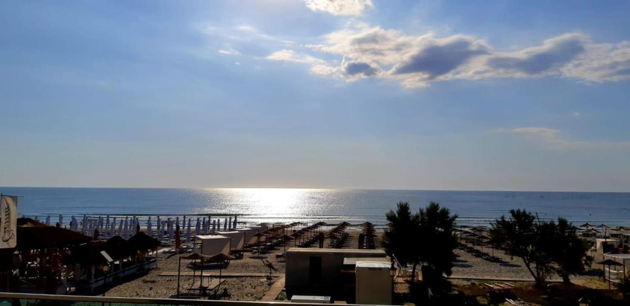 Royal Sea View Design Promenada 3 Apartment Navodari Exterior photo